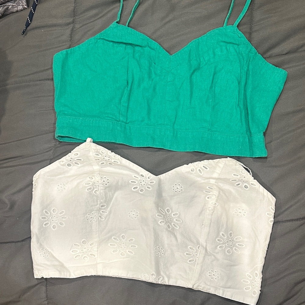 Universal Thread Teal and White Crop Tops